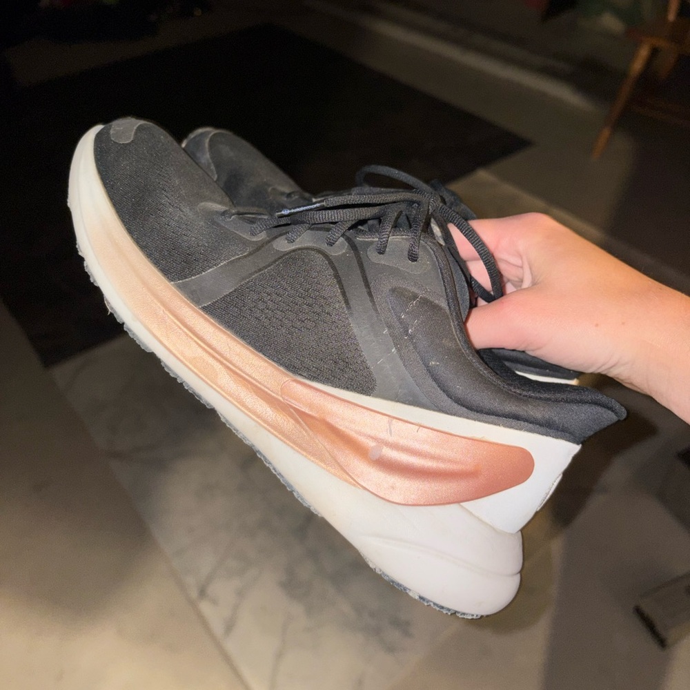 lululemon running shoes